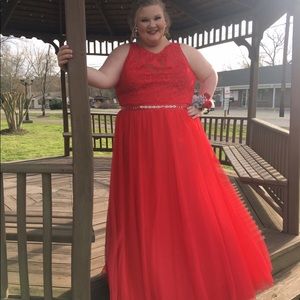 Red Prom/Special Occasion Dress